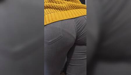 Hot Secretary in Tight Jeans Teases Ass with Visible Panty Line