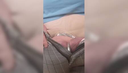 I Am a Bulge Freak and Pumping Addict