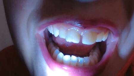 Nicoletta's Authentic Smile original version 4K