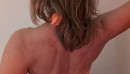 SHOW ME YOUR SHOULDERS | Christina