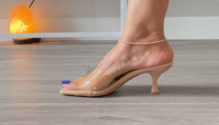 Follow Me Like A Puppy