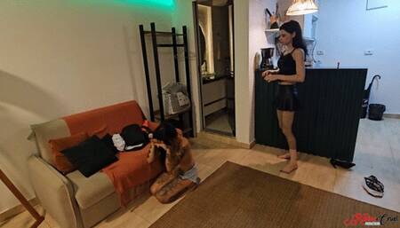 KNEEL AND CLEAN MY DIRTY FEET - KARINA CRUEL CLIP 4 IN HD - new CLIP FEBRUARY 2025