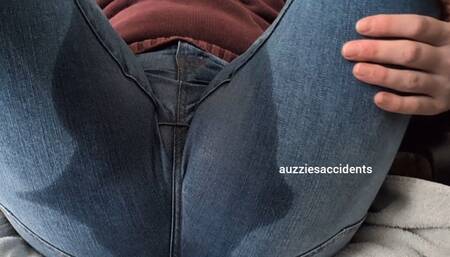 Totally Genuine Explosion in Ripped Skinny Jeans after Long Day of Holding and Doing Tasks + Gaming