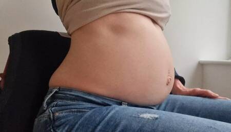 Bloated Belly to Stomach Vacuum