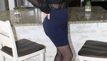 HOT MILF IN BLACK THIGH HIGHS TEASING, GRINDING AND CUMMING