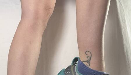 A Shoejob in Altra Sneakers -Tramplegirl in Running sneakers tramples the cum out of his cock and let him cum on her sneakers - cumplay scenes, POV, Cock trampling and CBT - multiedit - HD Quality