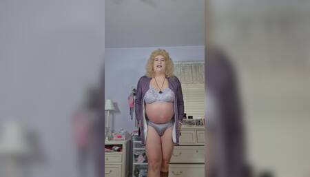 Testing 1 2 3, Vicki Is a Whore!