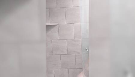 The hotel shower