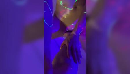 Oiled Wife Squirt on Big Dick, Her Lover Shoot a Video Report of How She Sucks a Big Dick, Then Sits on It and Sqirt
