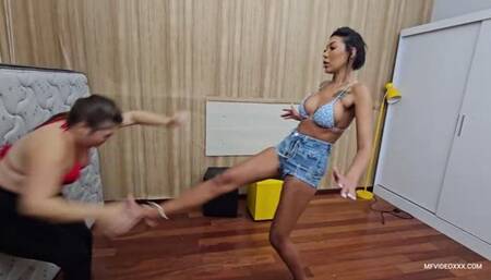 KICKS HUMILHATION VOL # 186 MISTRESS ISABELLA PAES NEW MF FEB 2025 CLIP 03