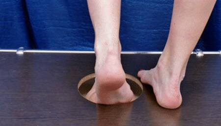 Floor-face trampled by dirty Reebok Instapump sneakers (part 2b of 6), flo451x 2160p