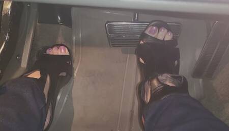 Goddess Jordyn Pedal Pumpin