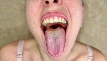 Deep Mouth Exploration – Scraping My Tongue Clean