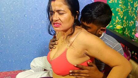 Indian Woman Dirty Mona Bhabhi (tight Pussy) Fuck by Huge Cock a Desi Devour Ji with Her Big Penis..