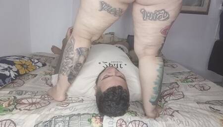 Big ass in my slave's face I put it all and crush it