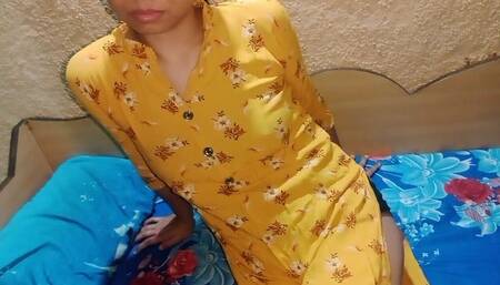 Desi Village Girl Outdoor First Time XXX Video, Desi Village Girl Tight Pussy XXX Video, Desi Village Outdoor XXX Video