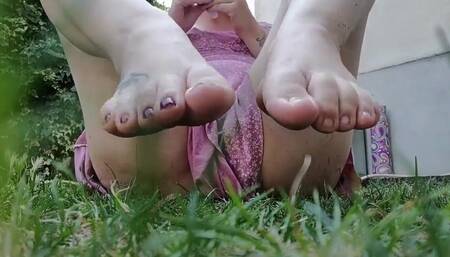 Nicoletta Puts Nail Polish on Her Perfect Feet in a Garden Would You Like to Lick Them All?