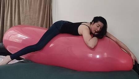 55 Inflating a Red GL700 Under Me