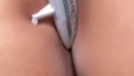 Giantess Debora Destroys Alien Planet??