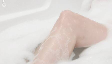 Bath time fun with Sweet T