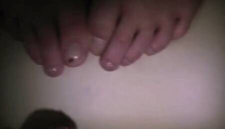 LICKING CUM FROM TOES - HD