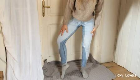 I Peed Myself in Jeans While Waiting For the Toilet