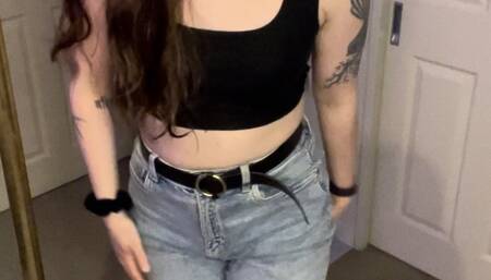 Pee Desperation & Jeans Wetting Accident