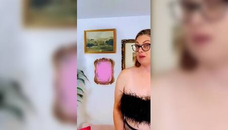 Cindy Cincinnati - Gonna Be Doin' Some Blowin"
