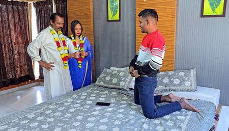 Indian Real Sex, Husband & Wife & Stepson, Threesome Hardcore Sex MILF Mom Sex
