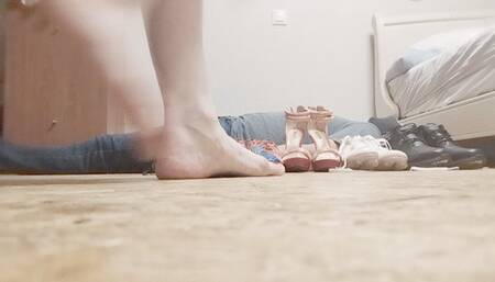 trampling in multiple shoe