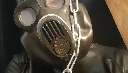 Mistress Wilamena - Russiuan PBF gas mask special