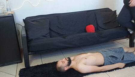 SWEATY SOLES IN ALLSTAR FOR SLAVE TO SMELL BEING IGNORED BY GODDESS ATENNA