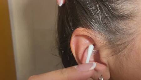 Cleaning and playing with my ears