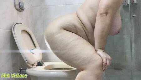 Hairy pussy, pee and lots of plops in the toilet