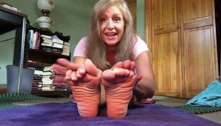 SUPER SIZED SLIPPERY SOLES