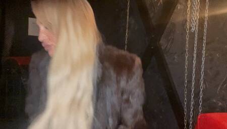 Jerk off for your smoking goddess in fur