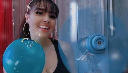 ESTOURANDO BALÕES GRANDES NO VENTILADOR