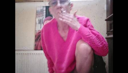 PINK MORNING PUSSY SMOKING HAIRY SHAVED HEAD 3K