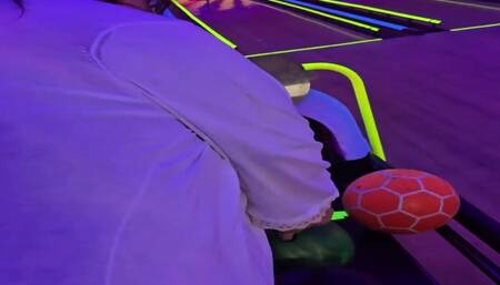 SSBBW Out Bowling