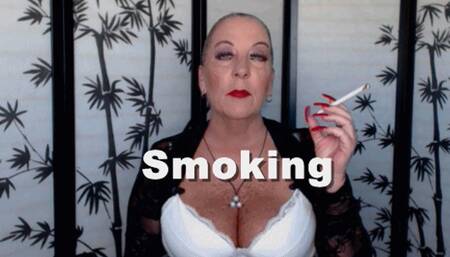 Smoking a 120 in Lace Bra Red Lipstick Stroking Encouragement HD (MP4)