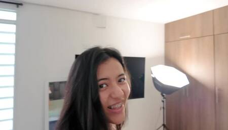 follo a mi amiga antes de ir a su trabajo