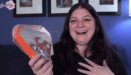 Magic, Candy And Huge Titties 4K