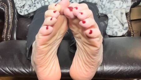 Big Size 10 Wrinkled Soles and Scrunching