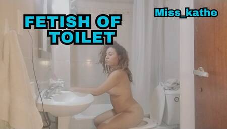 Pissing and naked on my toilet