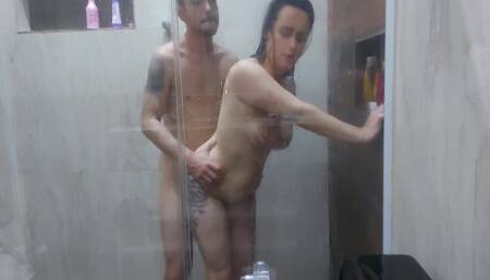 Dividindo O Banheiro Com A Esposa Do Meu Amigo 12 Min With Jennifer Pimenta And Wide Hips