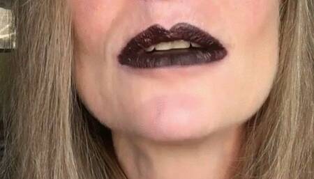 WARM MOUTH WAITING FOR YOU