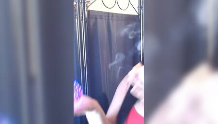 Mesmerizing MILF Anna Smoking