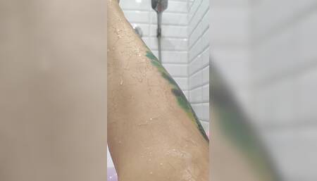 Explore My Hairy Body in the Bathroom