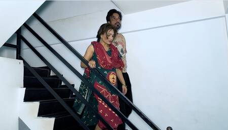 Maid Brought Her Boyfriend to Sahab's House