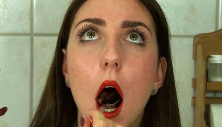 Mouth Tour With Teaspoon 2 HD-480